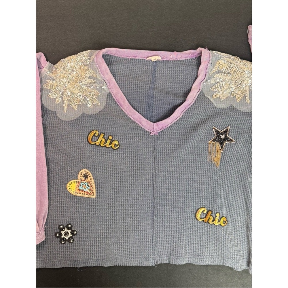 POL Top Womens Medium Blue Purple Waffle Knit Sequin Patch Embellished V Neck - Picture 3 of 11